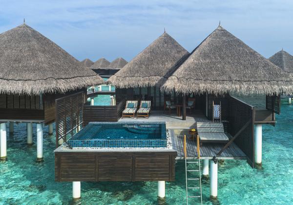 Deluxe Lagoon Villa with Pool