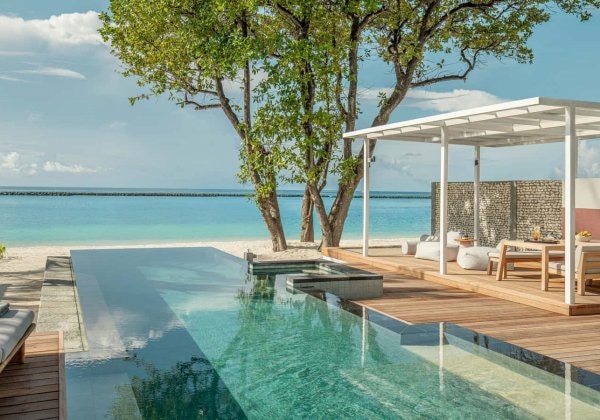 Premier Oceanfront Bungalow with Pool