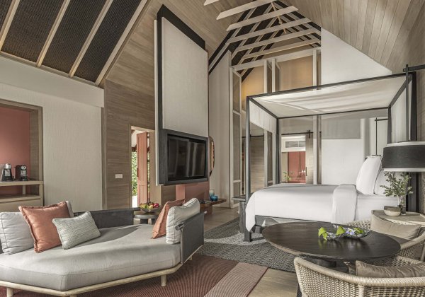 Beach Villa with Pool