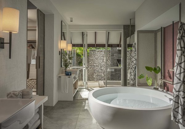 Beach Villa with Pool