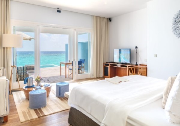 アミラ モルディブ リゾート＆レジデンス（モルディブアイランド