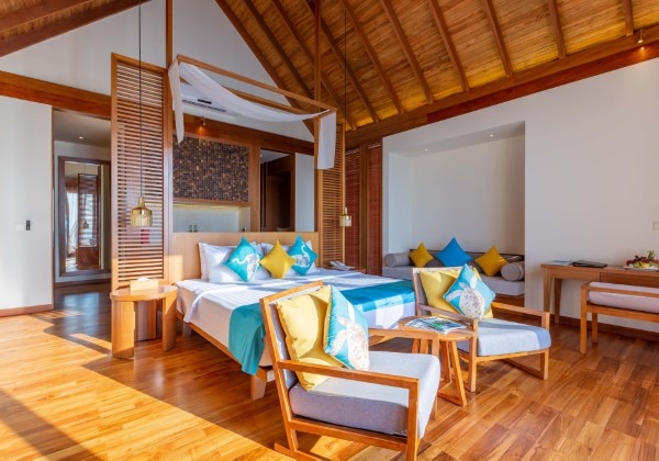 Sunrise Ocean Pool Villa