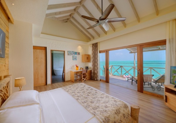 Aqua Suite with Slide