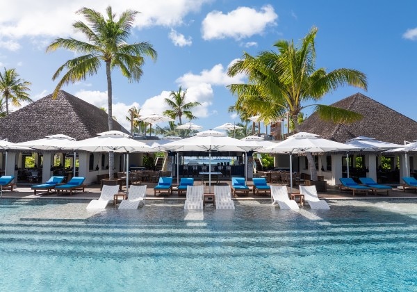 リゾートのプール/イメージ