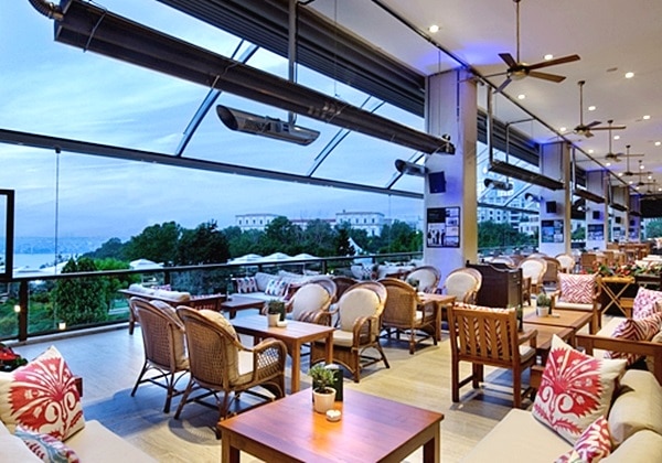 VERANDA BAR & TERRACE