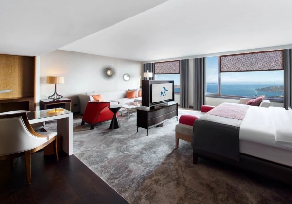 Flying Carpet Suite