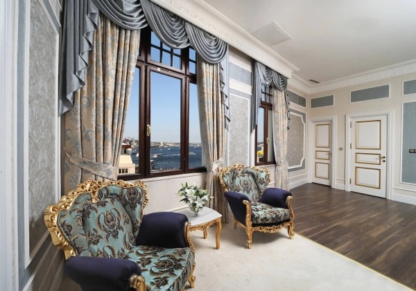 Legacy Ottoman Suite