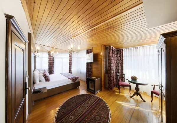 Deluxe Blue Mosgue View