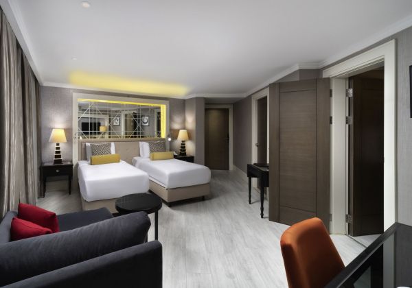 Guest Room