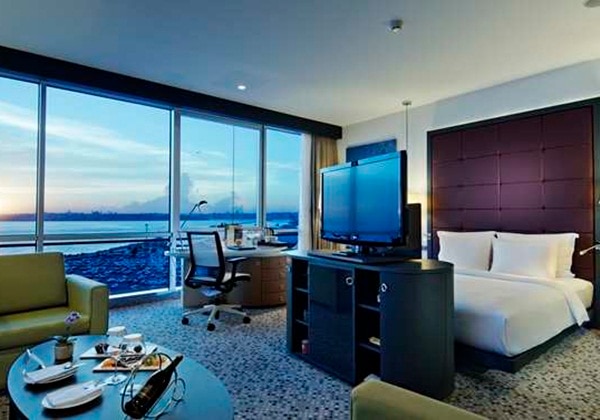 1KING JUNIOR SUITE WITH SEA-VIEW
