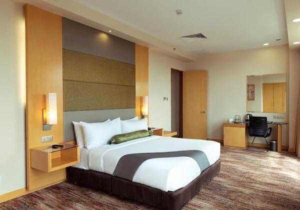 Waterfront Premier 2-Bedroom Suite (Rive