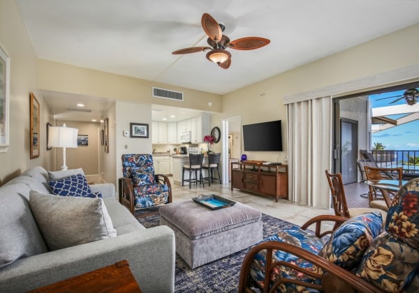 2 Bedroom 2 Bath Ocean View