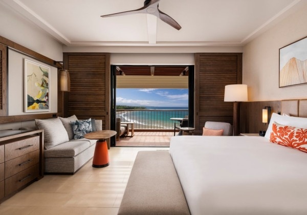 GR 1 King Oceanfront Main Tower Balco