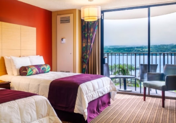 Ocean Front (with Balcony)