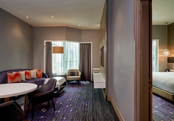 REGENCY SUITE, CLUB LOUNGE ACCESS, 1 KIN