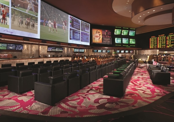 Race and Sports Lounge