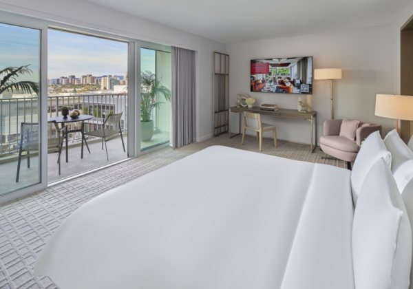 One Bedroom Corner Suite