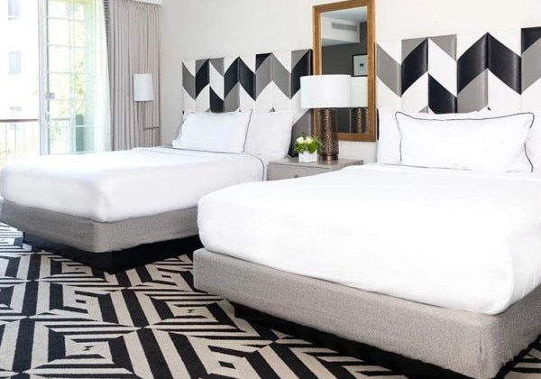 Premier 2Queens Suite