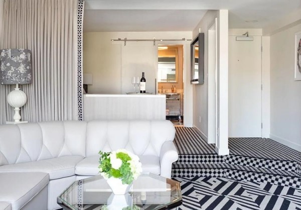 Signature King Suite