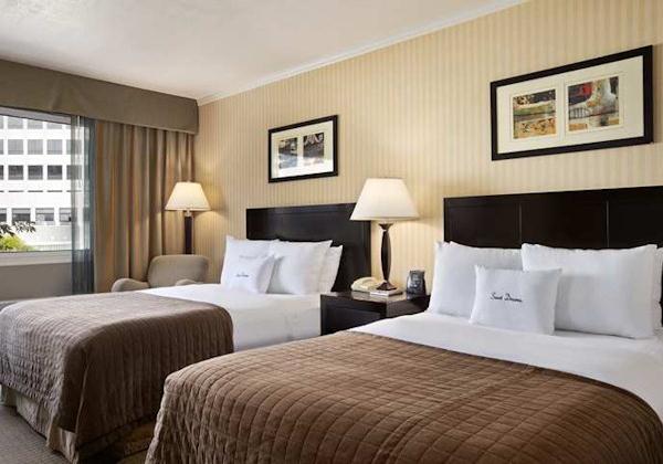 2 DOUBLE BEDS-NONSMOKING