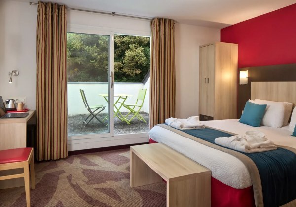 Double Room Privilege