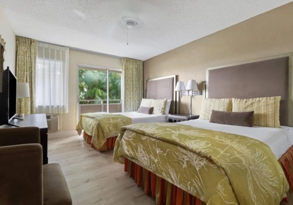 Pool View Two Doubles with Sofa Bed