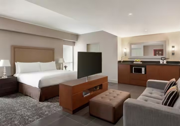 1 King Bed Junior Suite with Kitchenette