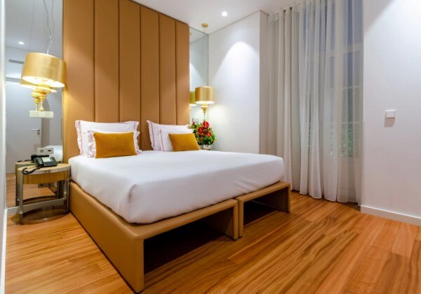 Interior Executive Suite w/ DECK