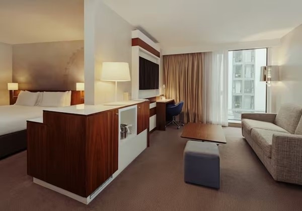 Atrium Suite