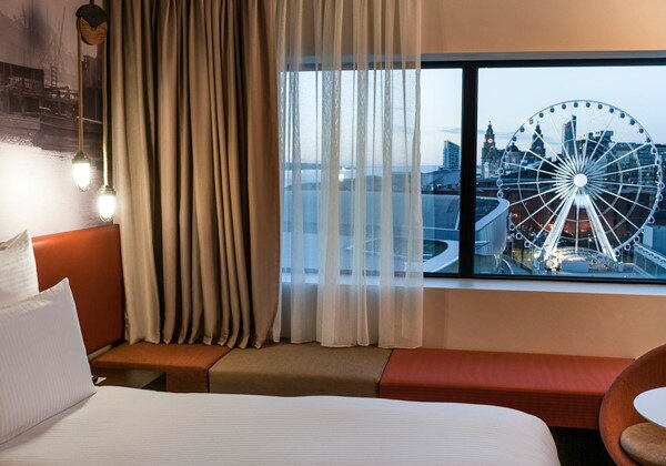 Superior 1 King River View