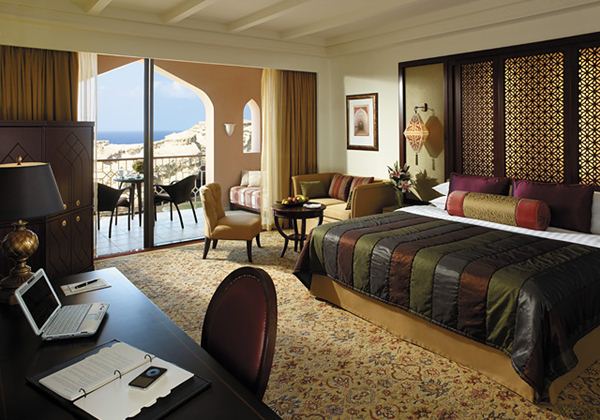 Al Husn Deluxe Room