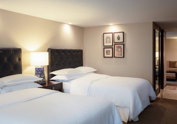 Business Deluxe Club 1 King RAV