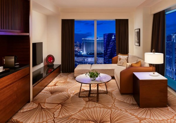 Grand Suite King With Club Access