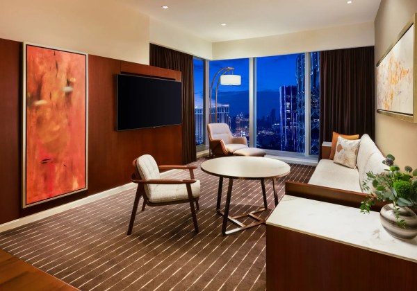 Grand Executive Suite
