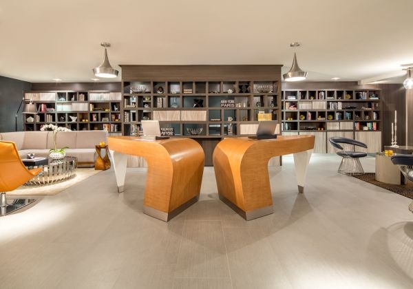 FRONT DESK/フロントデスク