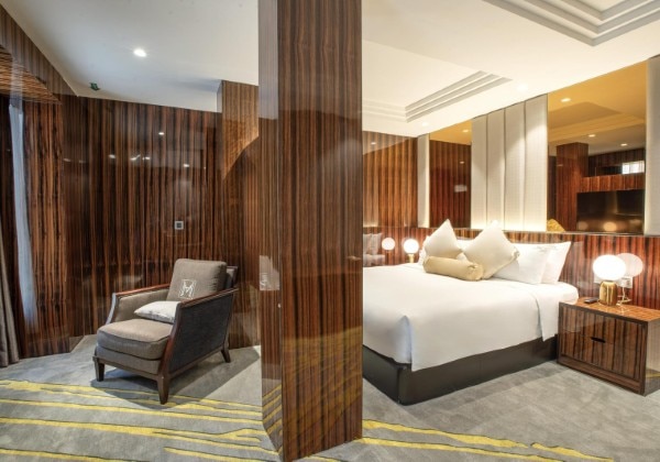 Premium Room