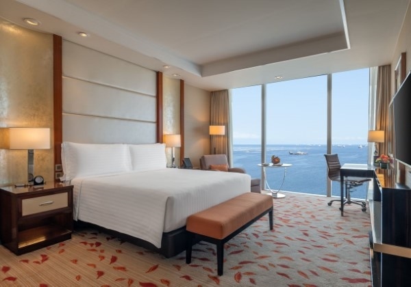 Deluxe King Bay View