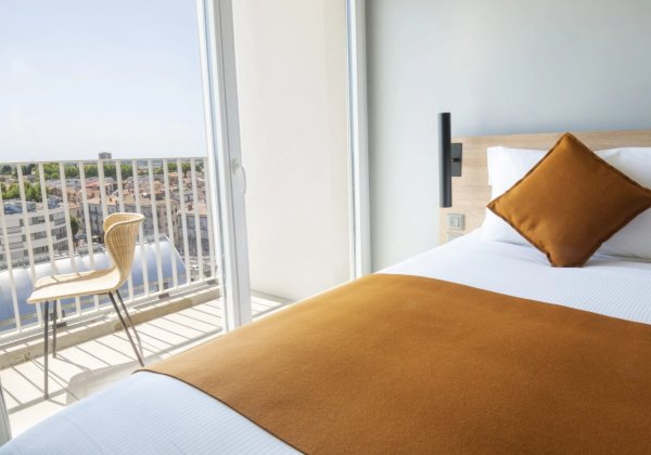 Duplex Suite With Private Terrace