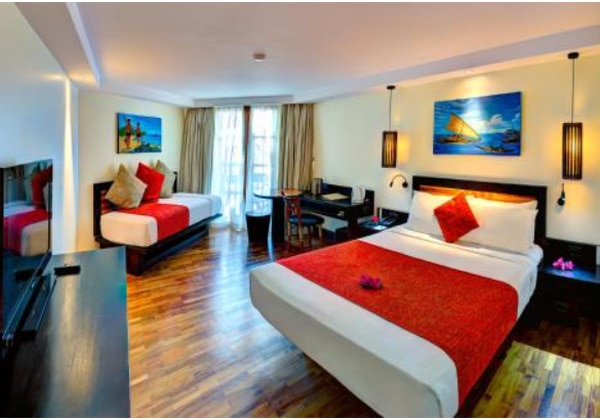 Queen Single Ocean View