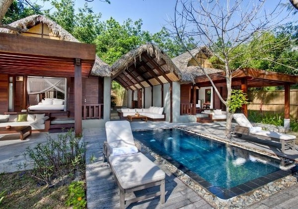 Lagoon Pool Villa