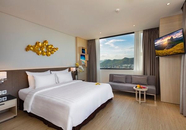 Grand Deluxe Sea View