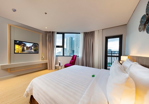 Grand Deluxe Sea View