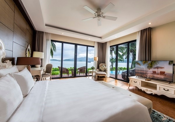 2-Bedroom Villa Beachfront