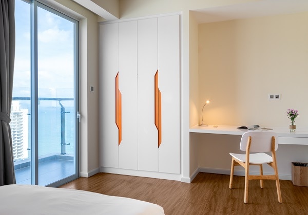 2 BR Deluxe Suite Mountain View