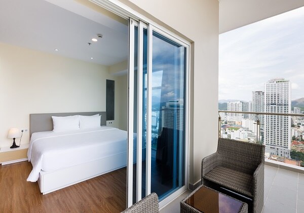 2 BR Deluxe Suite Ocean View