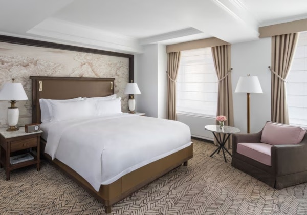 Deluxe Room, Guest room, 1 King, No view