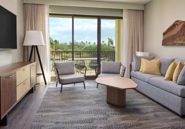 1 BDRM RESORT VIEW KING