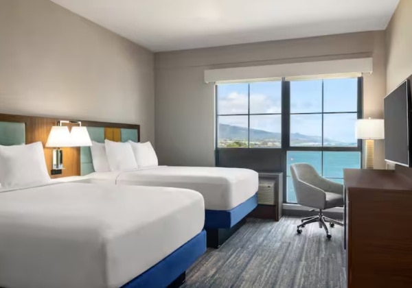 2 Qns Ocn Vw Mic/Frg Ns