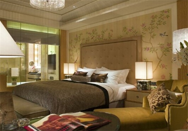 Premier Luxury Room
