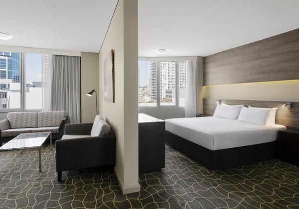 1 Bedroom Deluxe Suite